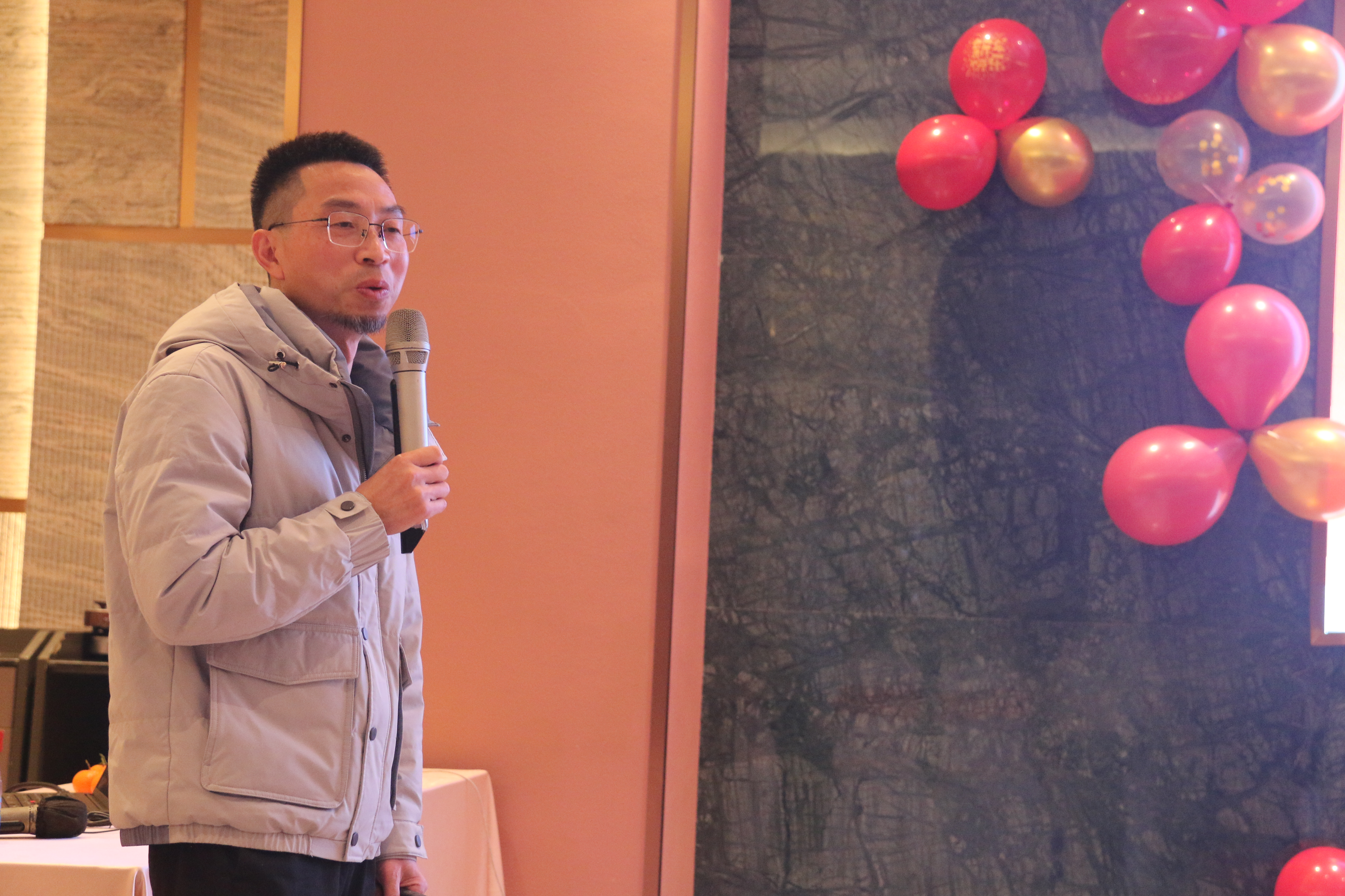 總經(jīng)理 (2)